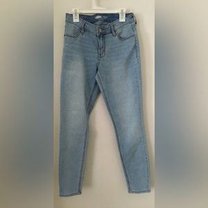 Old Navy Light Blue Mid-Rise Super Skinny Jeans